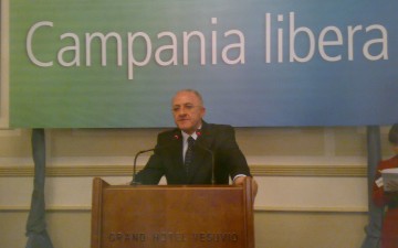 De Luca presentazione candidatura 