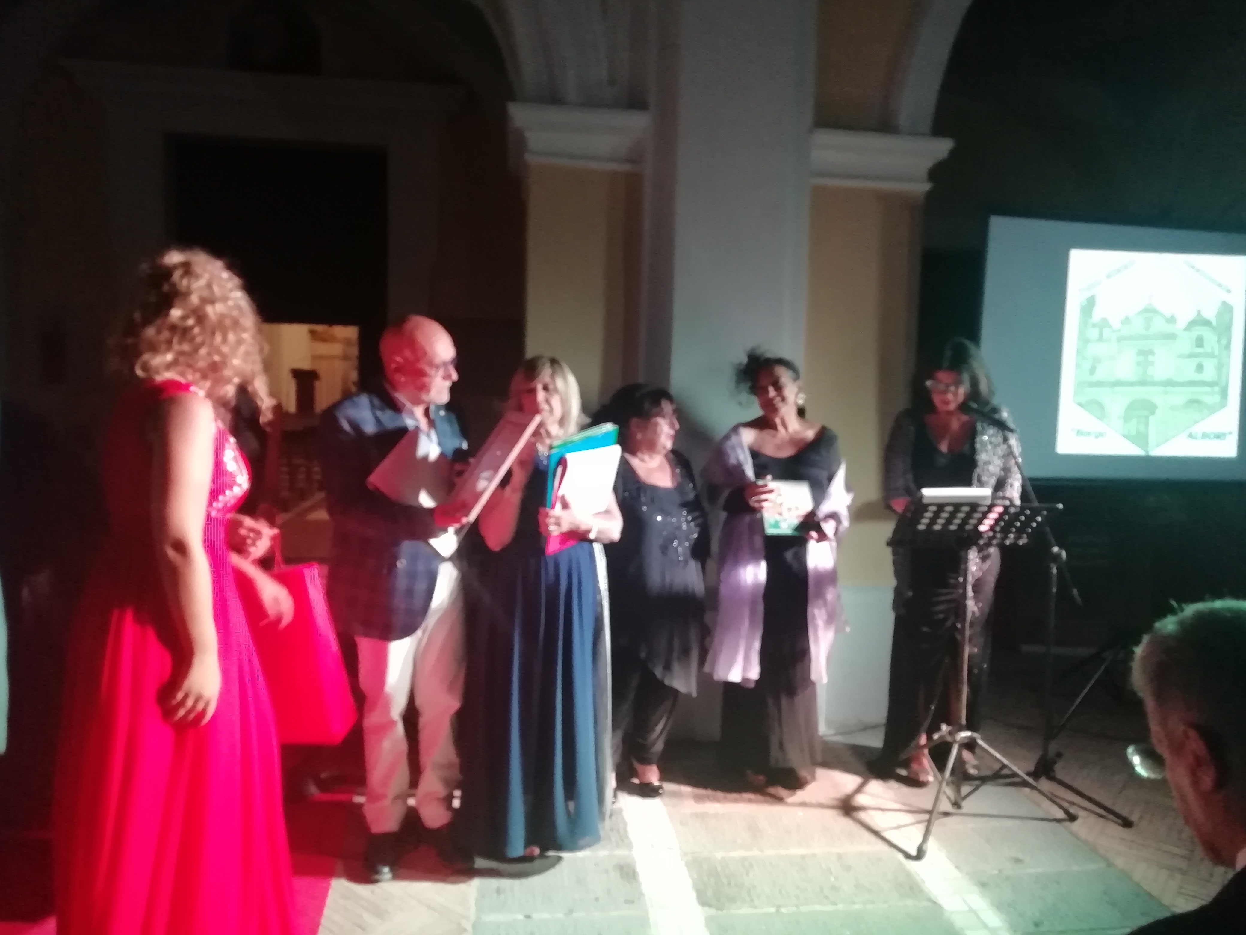 Carmela-Forlenza-Poesia Visiva-Premio Borgo Albori-premia-Zammardelli