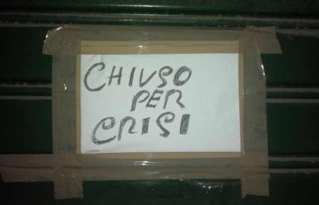 Chiuso-per-crisi.