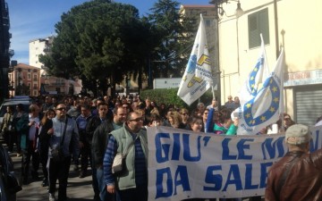 Corteo-a-difesa-Ospedale-di-Agropoli