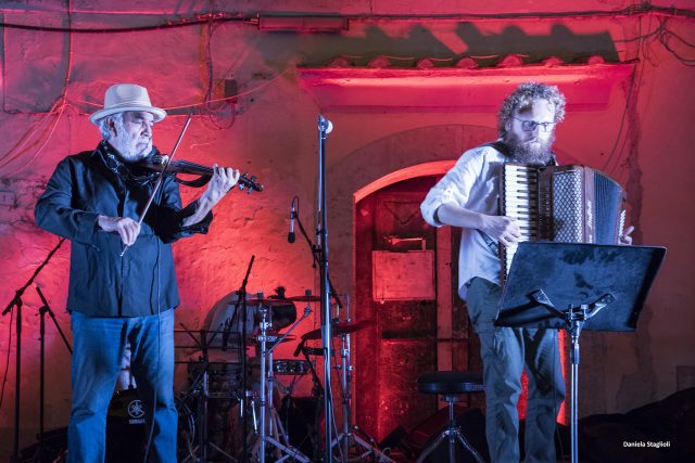 Vito Mercurio-Violino-Francesco Citera-Fisarmonica-Foto Daniela Staglioli