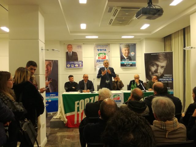 Incontro battipaglia Forza Italia