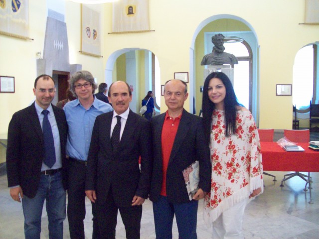 Foto-premiazione-2012-con-Iannotti-De-Raho-e-Rocco