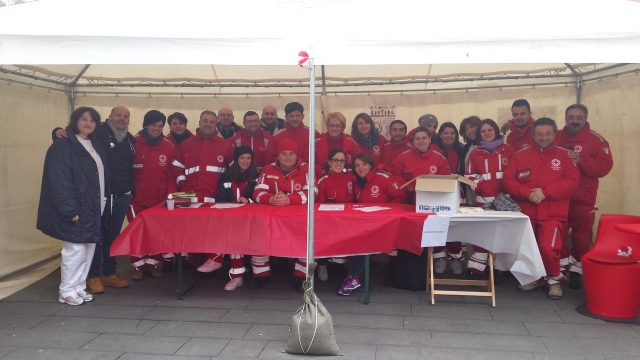 Giornata mondiale del Rene-Eboli 2015-Medici Ospedale di Eboli-Croce Rossa-ausiliari-volontari