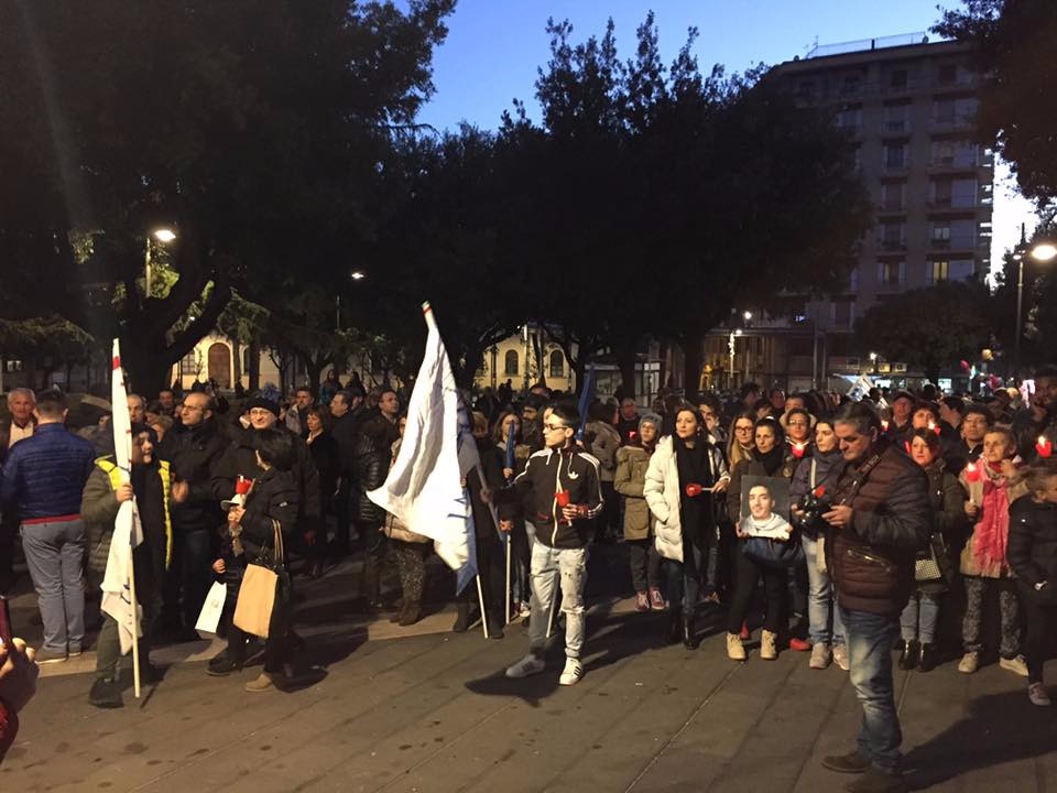 Eboli-Fiaccolata per la Sanità -14