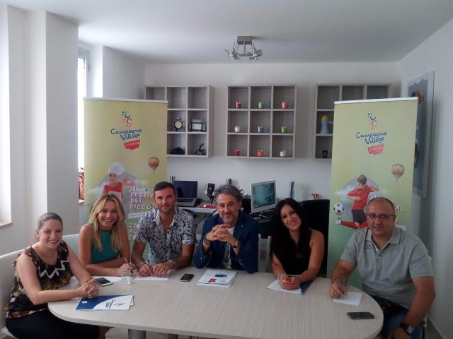 Staff Campagna Village-presentazione