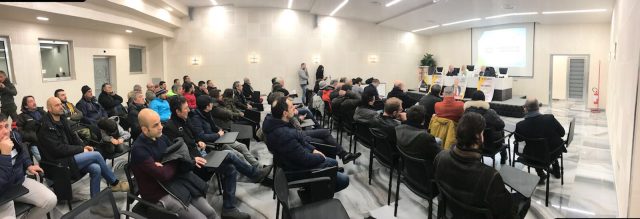 Adelizzi-M5S-Eboli-pubblico