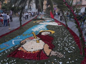 Infiorata piazza borgo eboli