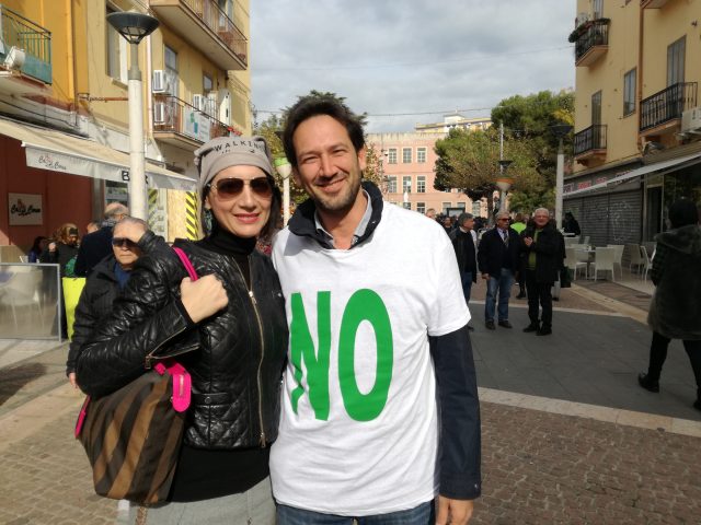 Passeggiata No compostaggio Battipaglia-Michele Cammarano