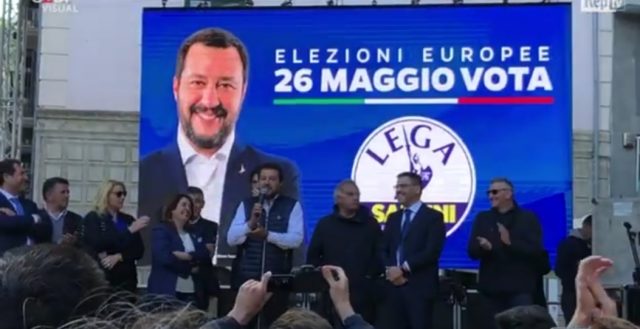 Comizio Salvini a Salerno