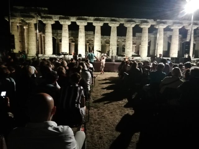 Daniele Sepe-Paestum-Taximi3