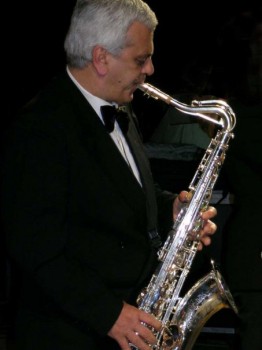 Il M° ANTONIO FLORIO sax e conductor