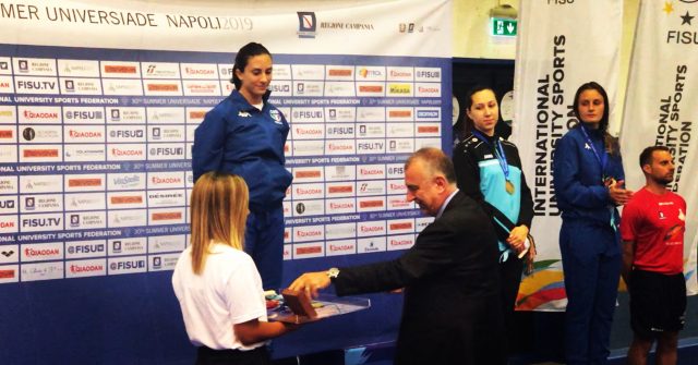 Universiade 2019 Lorenzo Lentini premia Erica Cipressa