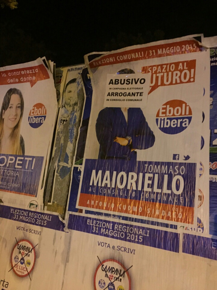 Manifesti abusivi (2)