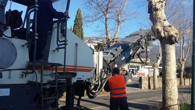 Manutenzione strade A S. Andrea di Eboli