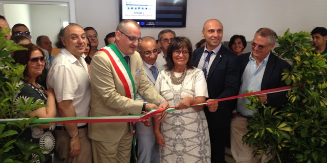 Massimo Cariello-Cinzia Romagnolo-inaugurazione nuova sede Agenzia delle Entrate