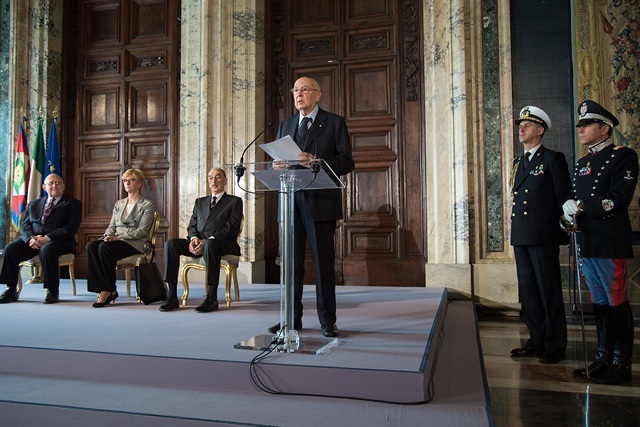 Napolitano-con-gli-esponenti-delle-Associazioni-Combattentistiche-e-dArma-69°-Anniversario-della-Liberazione.