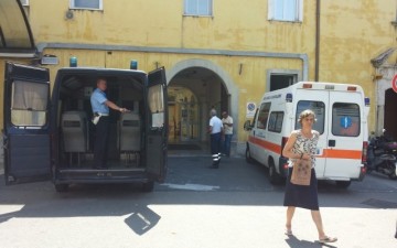 Ospedale-di-Eboli-ingresso-principale-