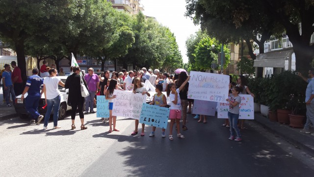 Protesta Ospedale-corteo mamme.