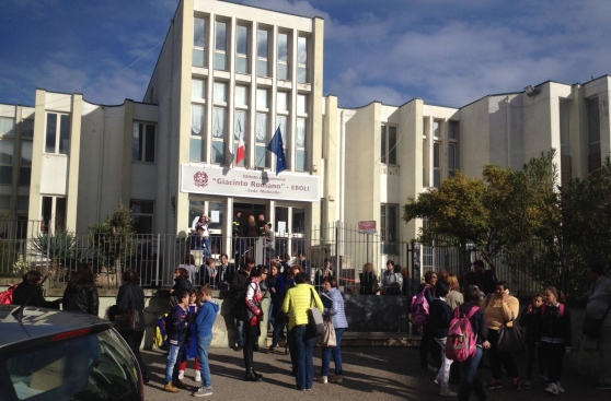 scuola-elementare-plesso-molinello-eboli