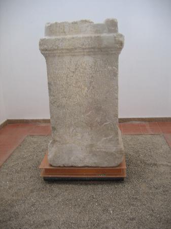 Stele eburina Museo Archeologico di Eboli