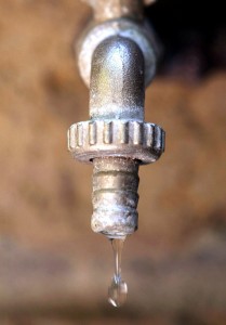 acqua bene prezioso