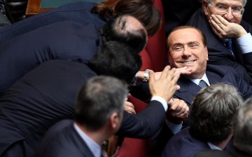 berlusconi-sorridente-giuramento-napolitano.