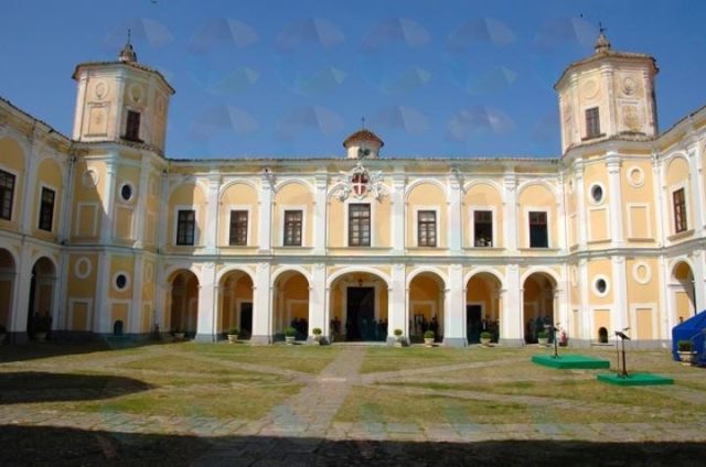 chiostro Casina reale persano