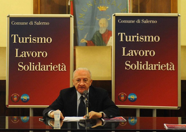 conf-fine-anno-Vincenzo-De-Luca.