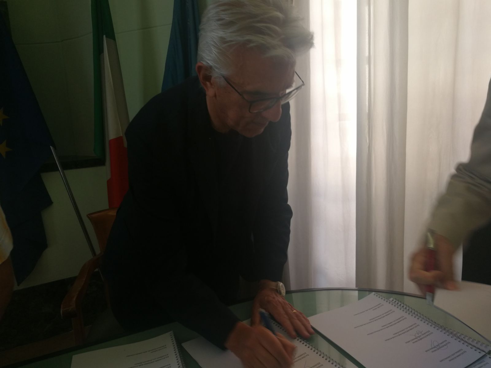 firma protocollo-sindaco-Vincenzo Napoli