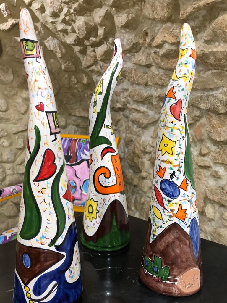 francesco-cuomo-design-da-collezione-sculture-steli-della-follia-arte-contemporanea-ceramica-da-collezione 3